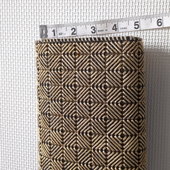 Gold Vintage Clutch - Picture 5 of 7